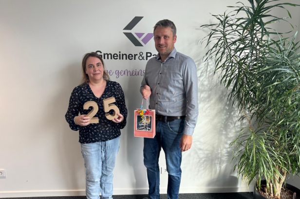 Gratulation zu 25 Jahren Betriebszugehörigkeit
