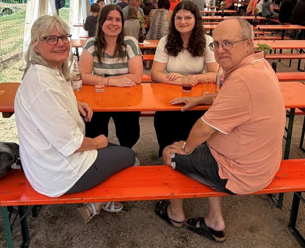 Mittagstisch des Harmonika-Verein beim Dorffest Ramsbach